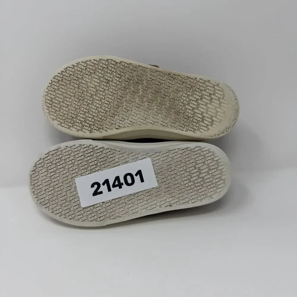 OshKosh B’gosh Toddler Loafers Brown Hook Loop Size 9M